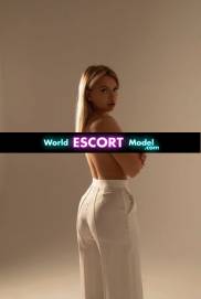 LESLEY